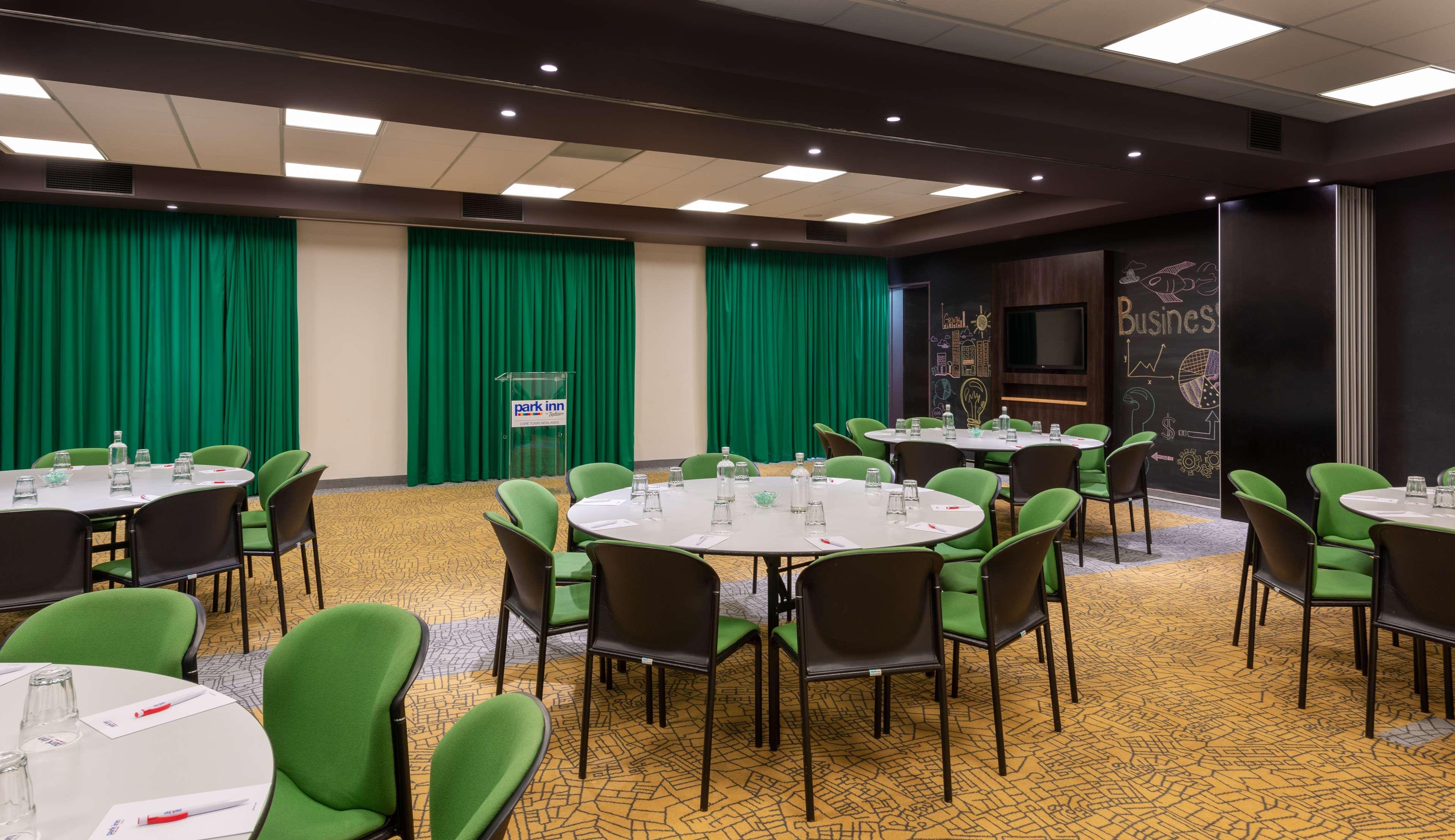 Park Inn By Radisson Cape Town Newlands Екстериор снимка